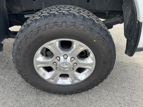 Used 2024 RAM 3500 Big Horn image 18