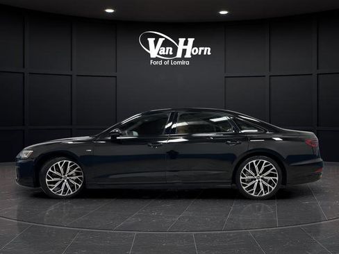 Used 2023 Audi A8 L 3.0T w/ Luxury Package image 13