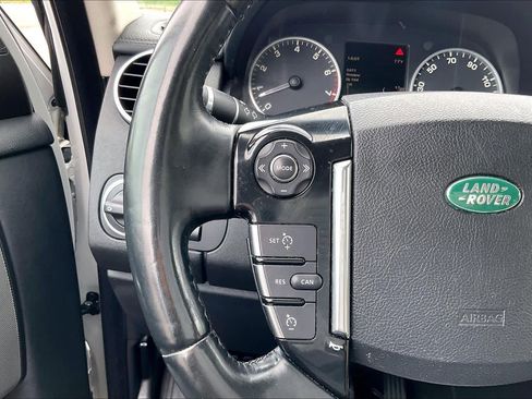 Used 2013 Land Rover LR4 HSE LUX w/ Luxury Pkg AWD/4WD image 24