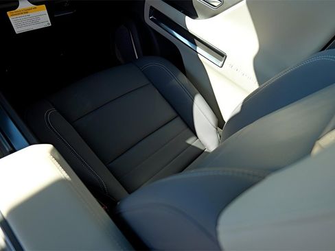 New 2026 GMC Hummer EV 4x4 Crew Cab image 26