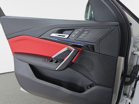 Used 2025 BMW X1 xDrive28i w/ Convenience Package image 27