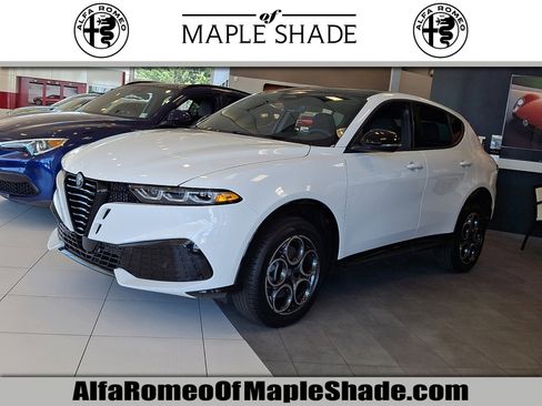 New 2026 Alfa Romeo Tonale AWD/4WD image 1