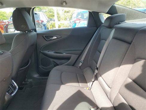 Used 2024 Chevrolet Malibu LT image 11