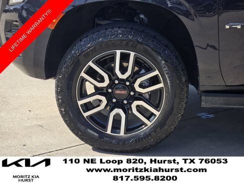 Used 2024 GMC Yukon AT4 w/ AT4 Premium Plus Package AWD/4WD image 17