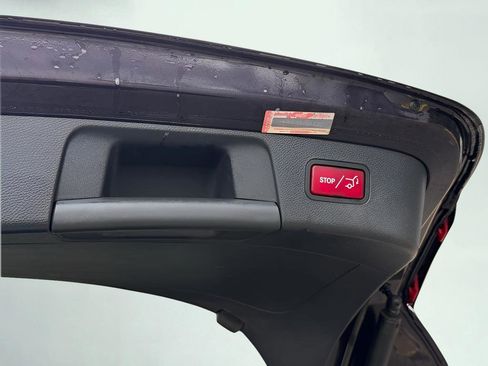 Used 2016 Mercedes-Benz GLA 250 image 25