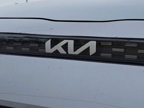 Used 2025 Kia Soul S image 11