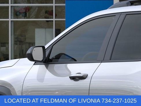 New 2026 Chevrolet Equinox LT w/ Convenience Package II image 12