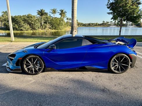 Used 2022 McLaren 765LT image 21