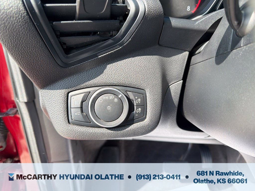 Used 2017 Ford Escape SE w/ SE Cold Weather Package AWD/4WD image 24