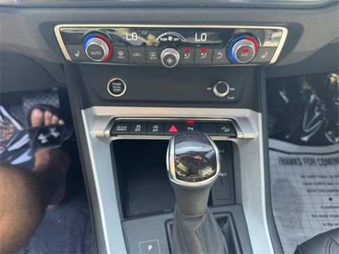 Certified 2022 Audi Q3 2.0T Premium w/ Convenience Package image 21