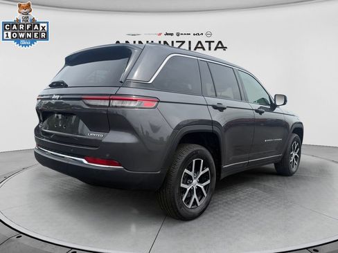 Certified 2025 Jeep Grand Cherokee Limited AWD/4WD image 5