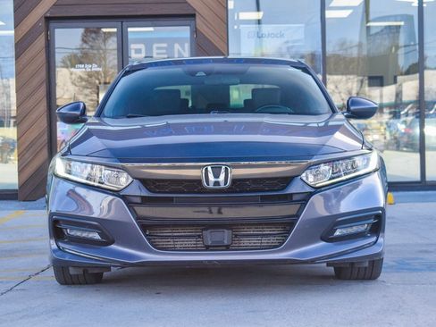 Used 2019 Honda Accord Sport image 5