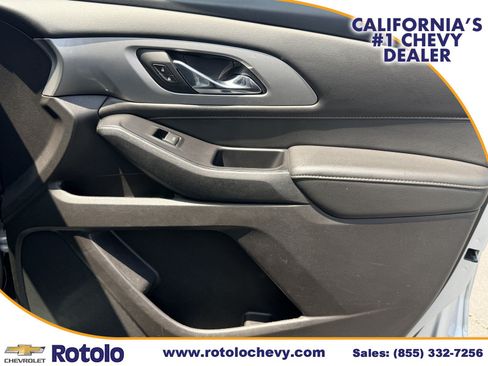 Used 2019 Chevrolet Traverse LT FWD image 9