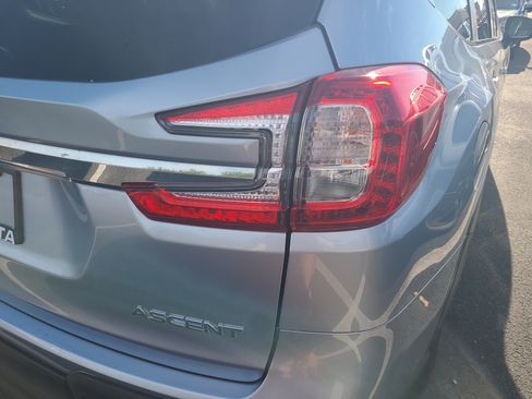 Used 2024 Subaru Ascent Premium w/ Convenience Package AWD/4WD image 10