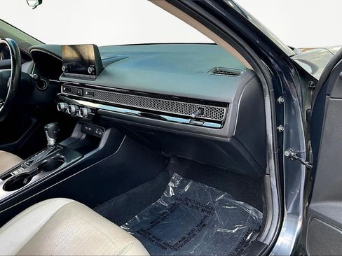 Used 2024 Honda Civic EX-L image 24