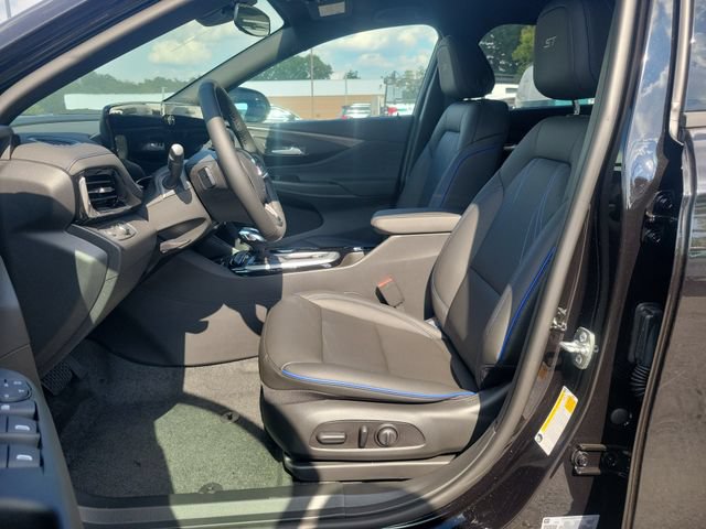 New 2026 Buick Envista Sport Touring w/ Convenience I Package FWD image 13