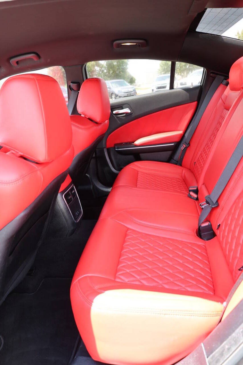 Used 2021 Dodge Charger R/T RWD image 17