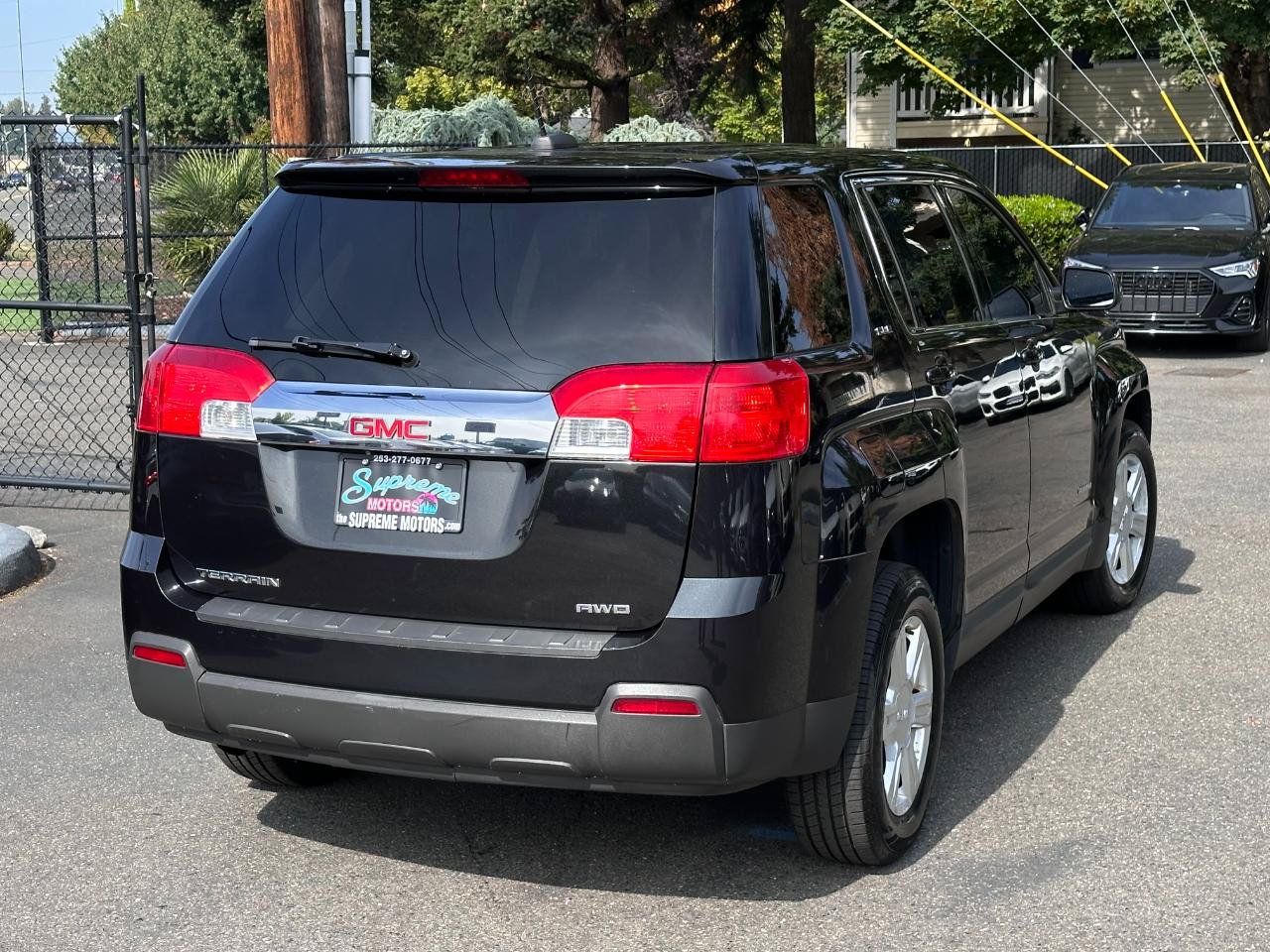 Used 2015 GMC Terrain SLE AWD/4WD image 12