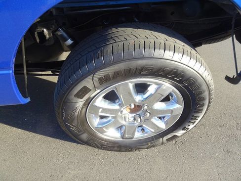 Used 2014 Ford F150 XLT w/ XLT Chrome Package image 11