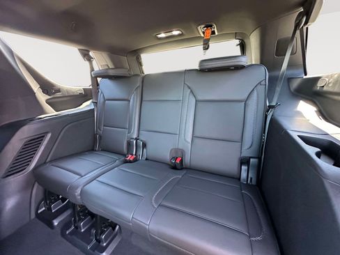 Used 2021 GMC Yukon Denali AWD/4WD image 30