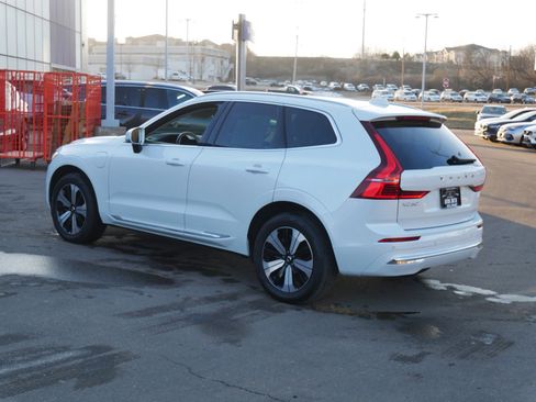 Certified 2023 Volvo XC60 T8 Core image 5