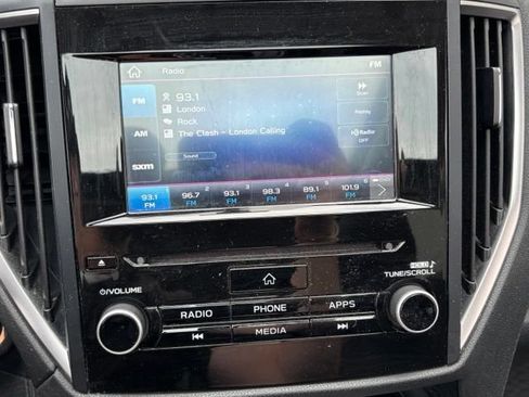Used 2019 Subaru Forester Premium AWD/4WD image 15