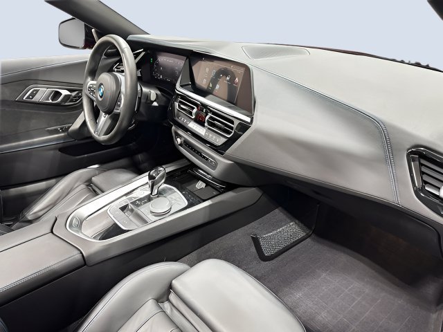 Used 2024 BMW Z4 M40i w/ Premium Package RWD image 13