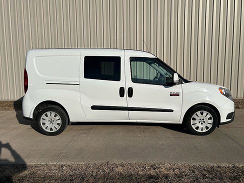 Used 2017 RAM ProMaster City Tradesman SLT w/ Rear Back-up Camera Group image 11