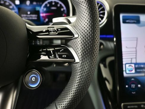 Used 2025 Mercedes-Benz AMG GT 43 image 11