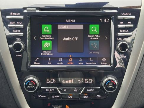 Used 2024 Nissan Murano SL AWD/4WD image 14