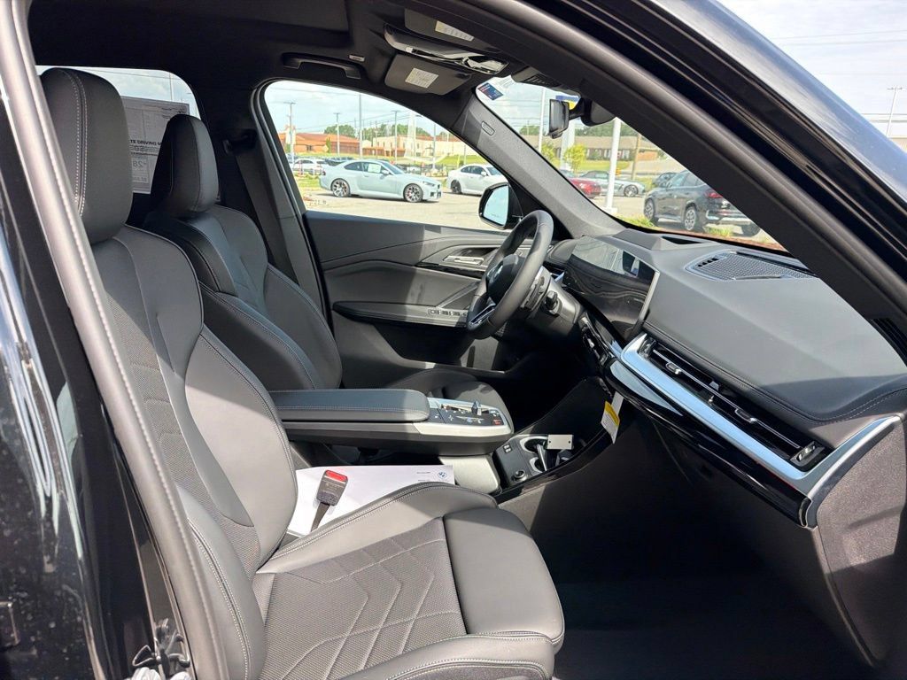 New 2026 BMW X1 xDrive28i w/ Technology Package AWD/4WD image 25
