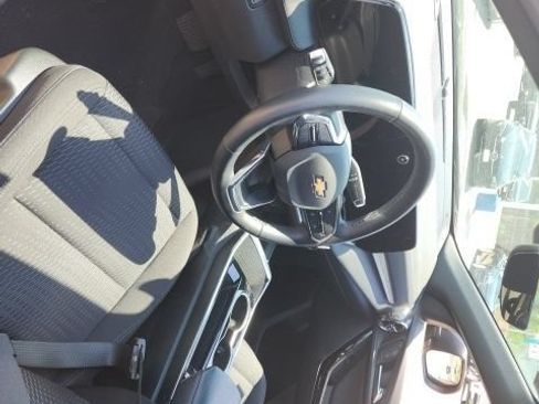 Certified 2025 Chevrolet Equinox LT w/ Safety and Technology Package FWD image 10