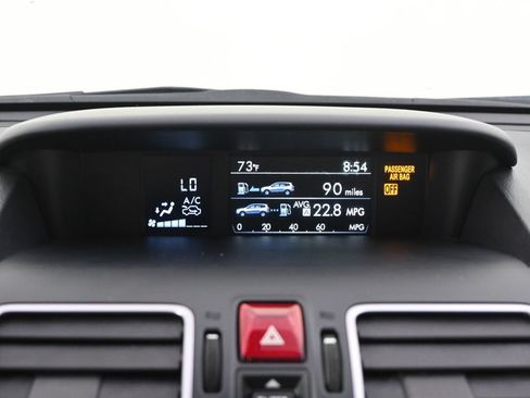 Used 2017 Subaru Forester 2.5i Premium AWD/4WD image 28