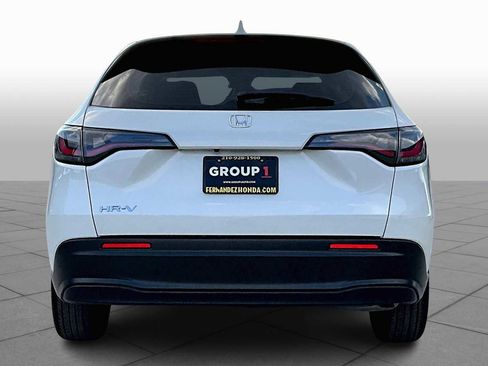 Used 2024 Honda HR-V LX image 5
