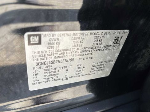 Certified 2017 Chevrolet Trax LT w/ Sun & Sound Package image 32