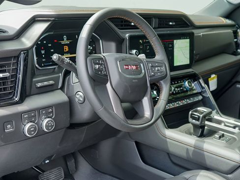 New 2026 GMC Sierra 1500 AT4 w/ AT4 Premium Package AWD/4WD image 9