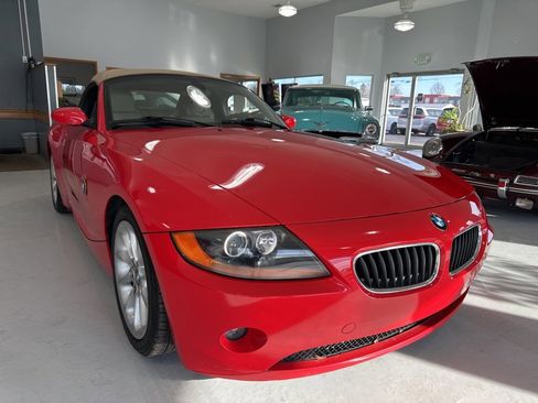 Used 2003 BMW Z4 2.5i image 22