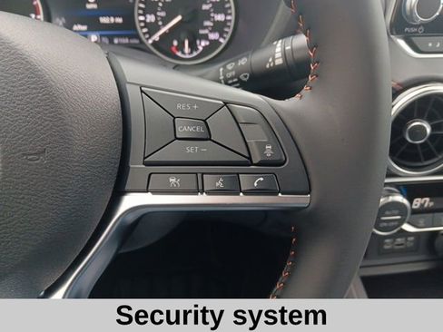 New 2025 Nissan Sentra SR image 9