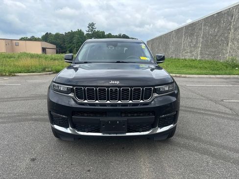 Certified 2023 Jeep Grand Cherokee L Limited w/ Luxury Tech Group II AWD/4WD image 2