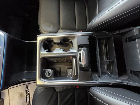 Used 2025 Ford Expedition Platinum w/ Stealth Performance Package image 21