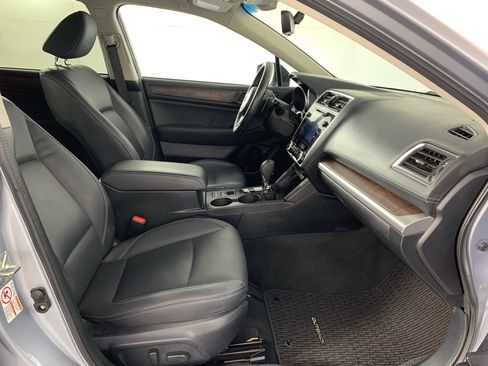 Used 2019 Subaru Outback 2.5i Limited AWD/4WD image 42