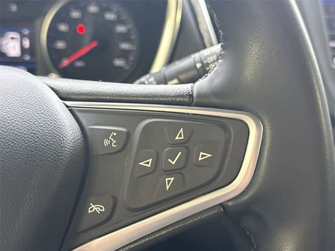 Used 2023 Chevrolet Equinox LT image 25