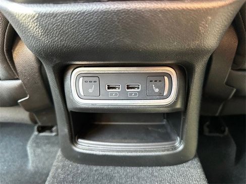 Used 2024 Alfa Romeo Stelvio Sprint image 14