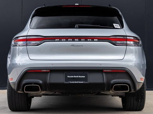 Certified 2026 Porsche Macan AWD/4WD image 10