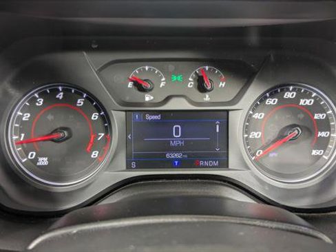 Used 2020 Chevrolet Camaro LT image 29