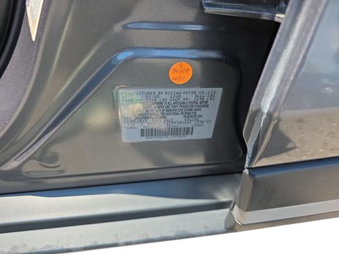 Used 2020 Nissan Kicks SR w/ SR Premium Package FWD image 31