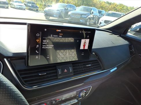 Used 2021 Audi SQ5 Prestige w/ Prestige Package image 20