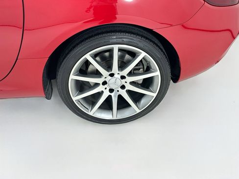 Used 2017 Mercedes-Benz SLC 300 image 30