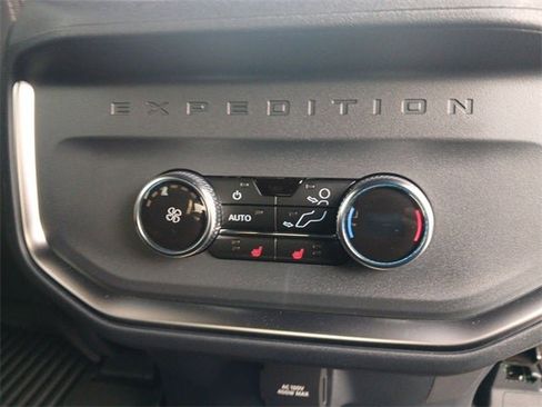 New 2025 Ford Expedition Tremor image 17
