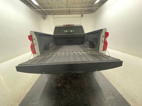 Used 2021 Chevrolet Silverado 1500 LTZ w/ Z71 Off-Road Package AWD/4WD image 5